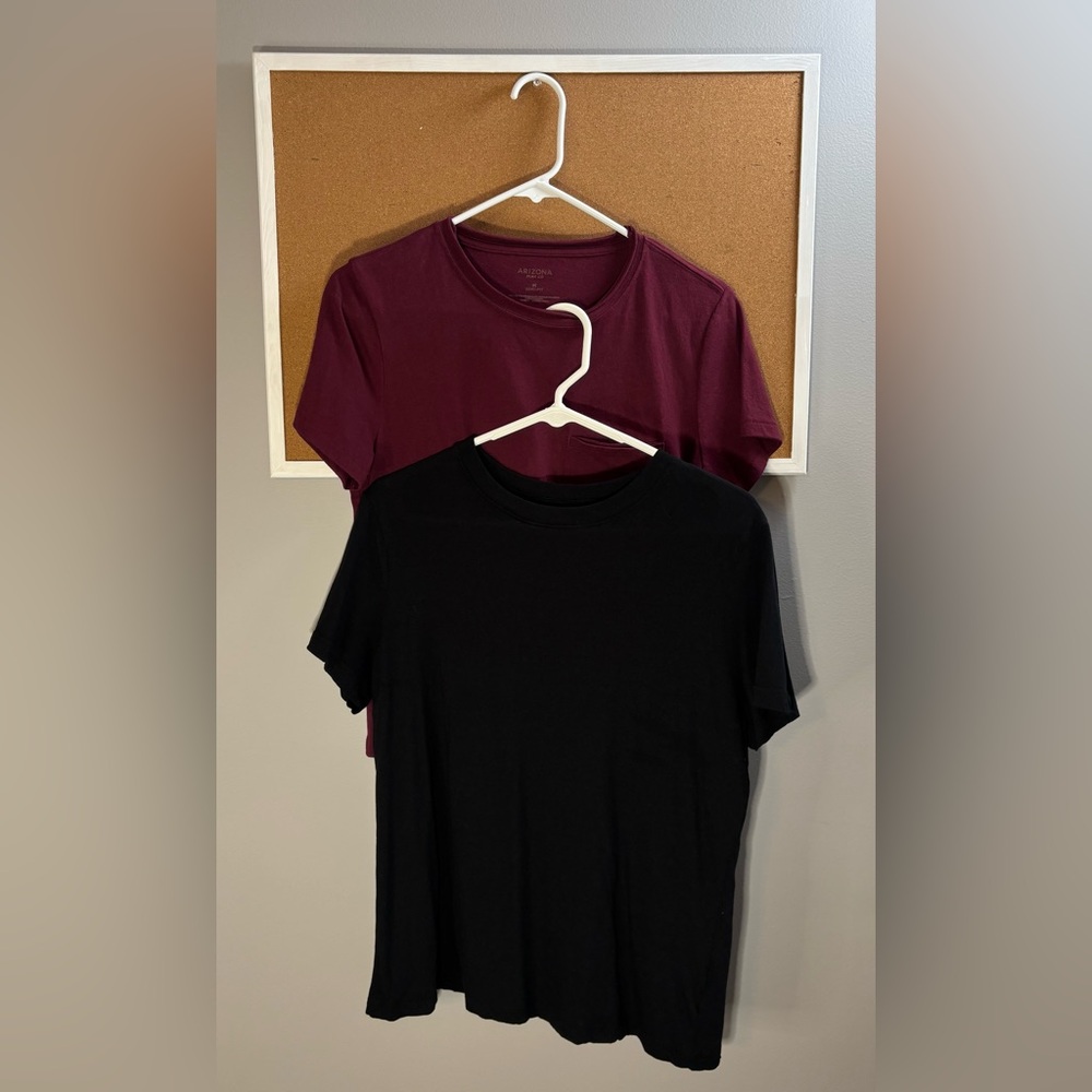 🔆BUNDLE: 2 Basic Cropped Tees